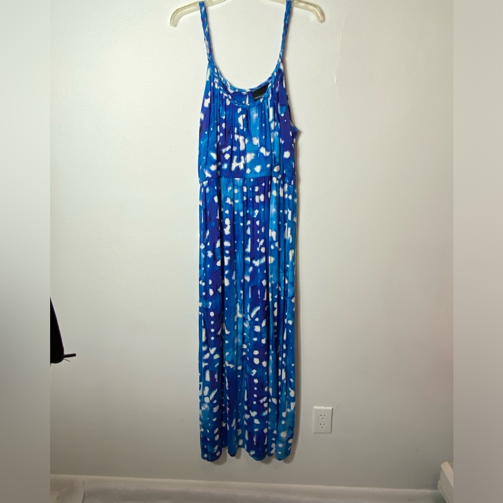 Cynthia Rowley Vibrant Blue and White Garment